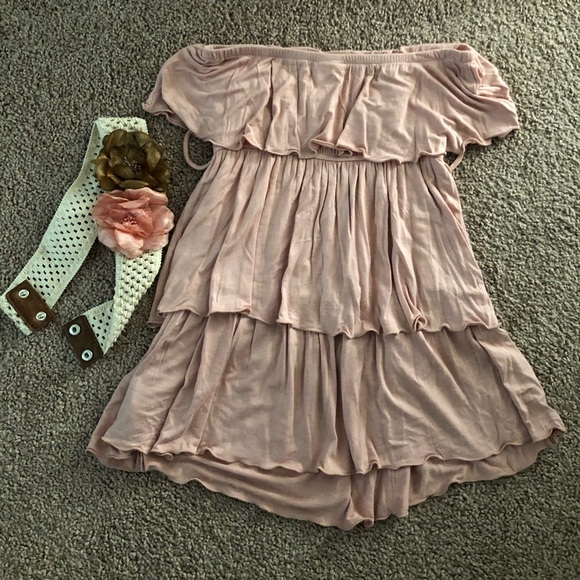 Pink blouse! - Picture 2 of 3